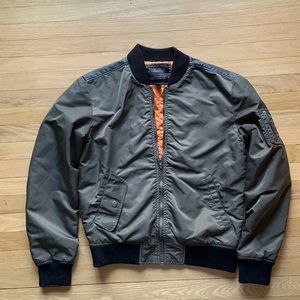 F21 Men’s bomber jacket